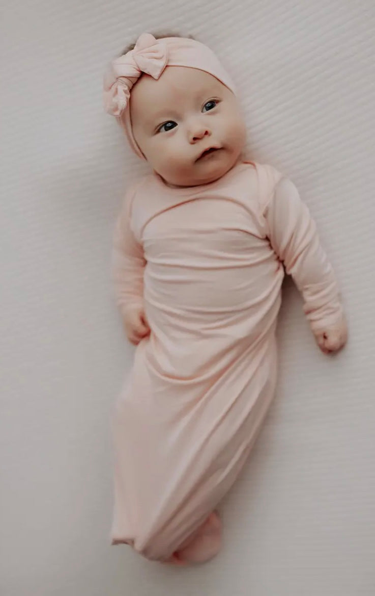 newborn baby knotted gowns