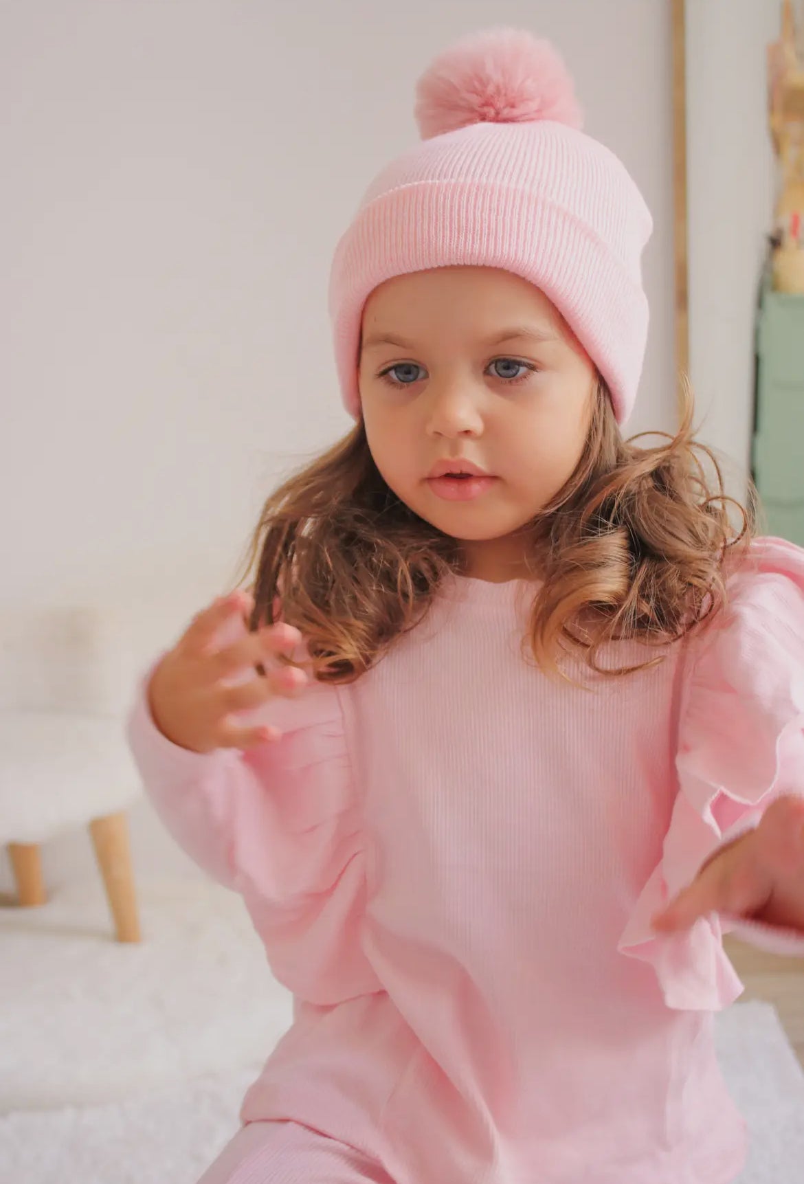 pom pom beanie