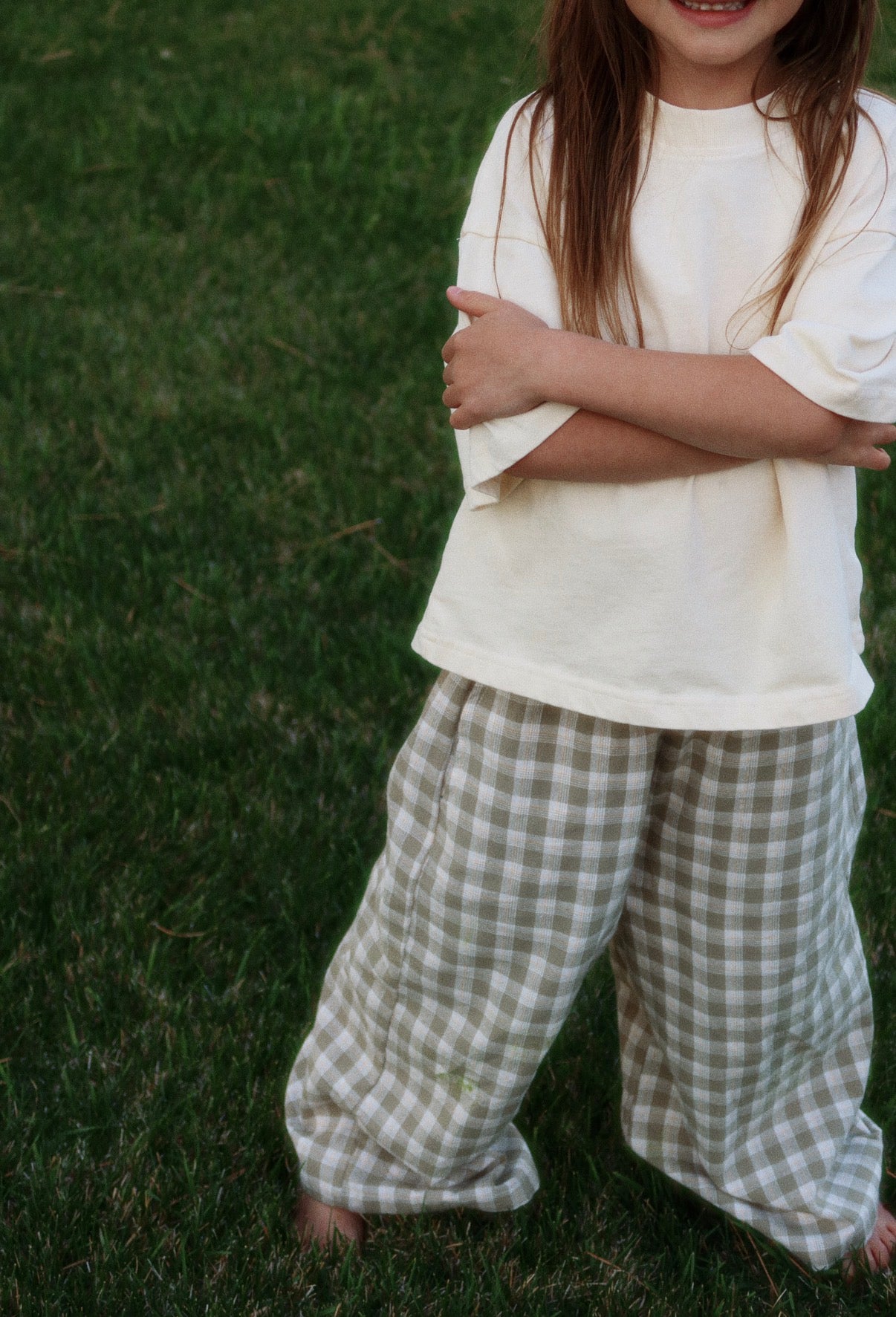 staple sunroom tee