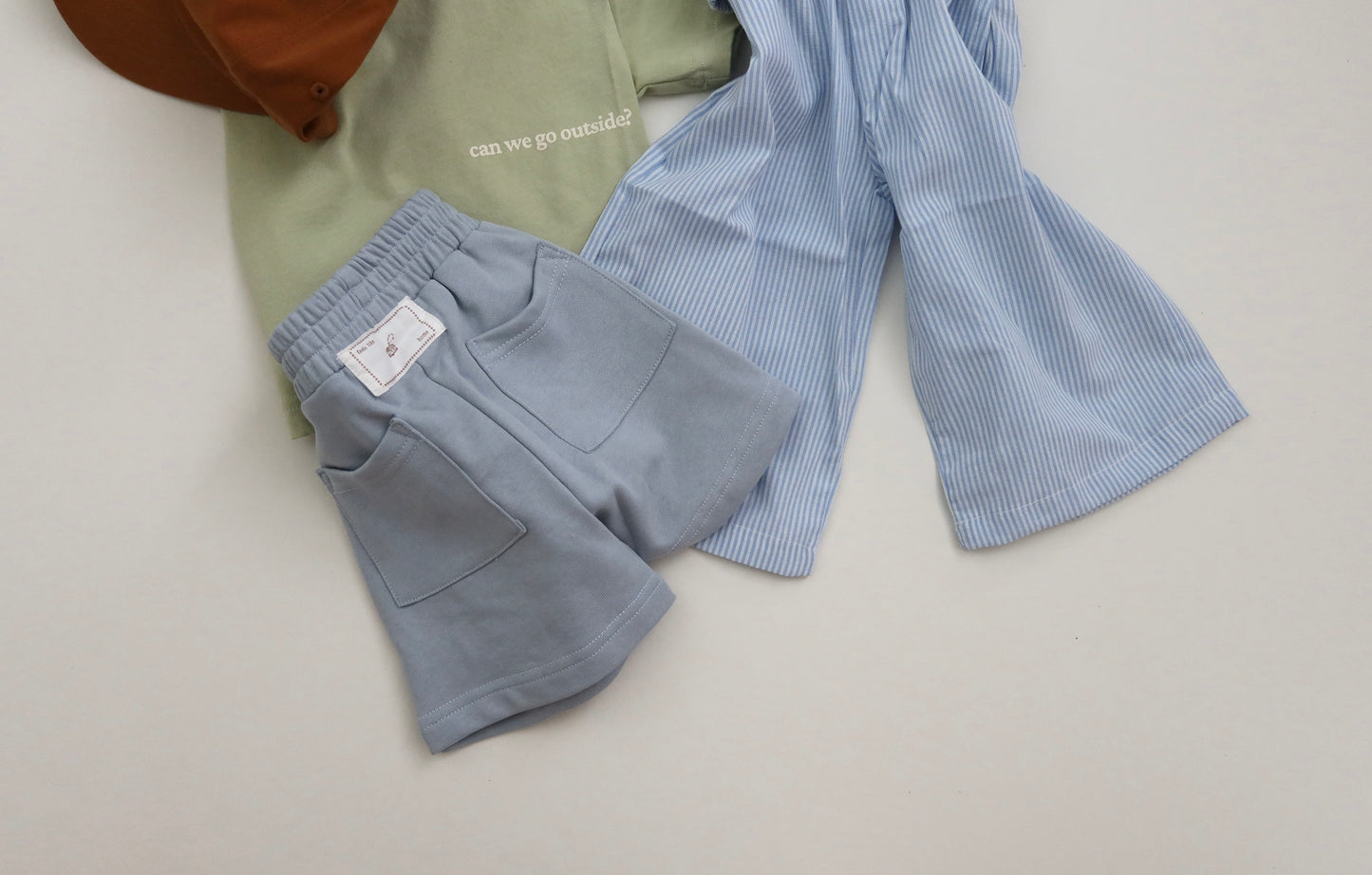 staple sky short